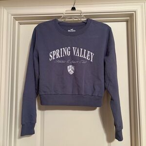 Hollister Women's Blue Cropped Sweatshirt